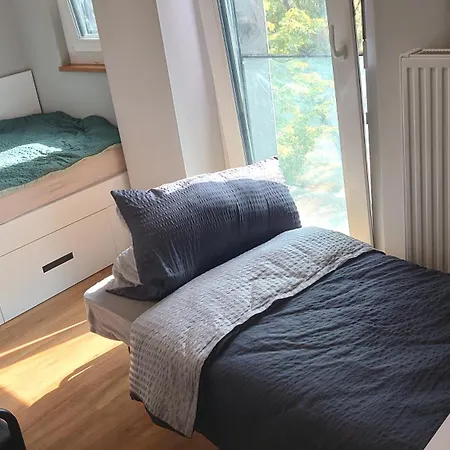One Bed In Room, With Bathroom Shared With Ownner 3*